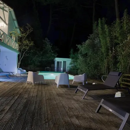 L'amour A La - Piscine Chauffee - 8 Personnes *
