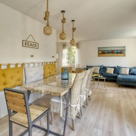 L'amour A La - Piscine Chauffee - 8 Personnes Villa