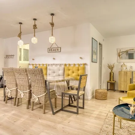 Villa L'amour A La - Piscine Chauffee - 8 Personnes