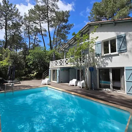 L'amour A La - Piscine Chauffee - 8 Personnes *